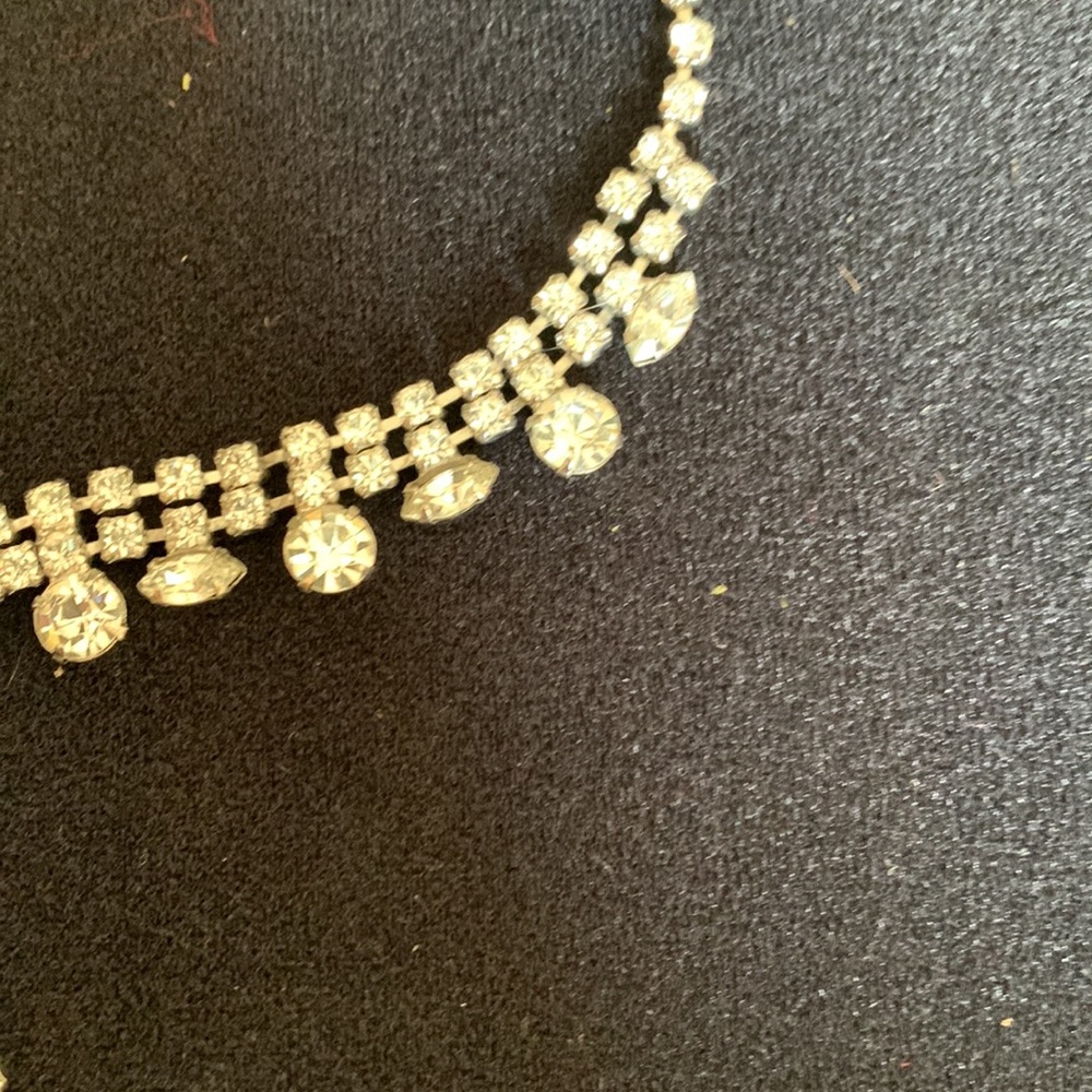 Vintage Rhinestone Necklace - Picture 5 of 6